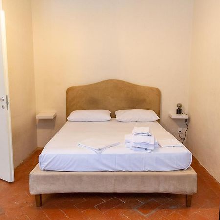 Charming Apartment By Bargello Museum Флоренция Экстерьер фото