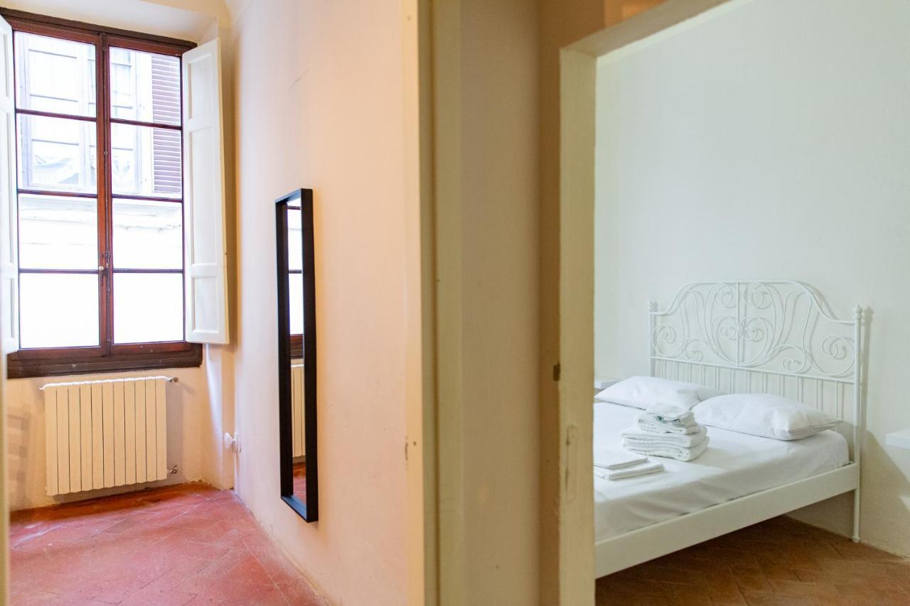 Charming Apartment By Bargello Museum Флоренция Экстерьер фото